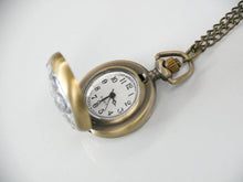 Load image into Gallery viewer, Pocket watch Vintage Cute Owl Design With Long Chain - Tracey Glynn Fashions

