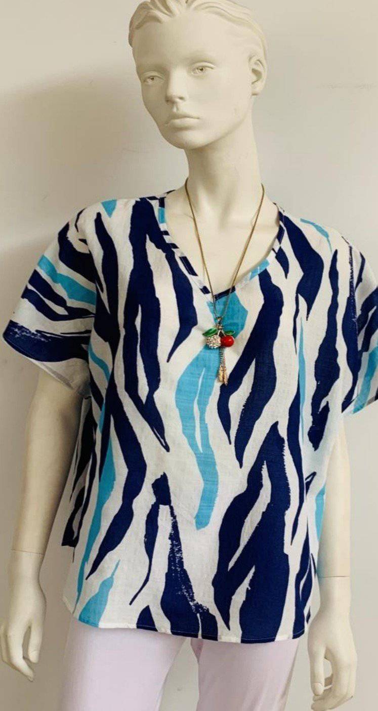 Shirt white with blue animal print - Tracey Glynn Fashions